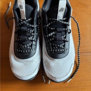 Under Armour Curry Basketball Shoes